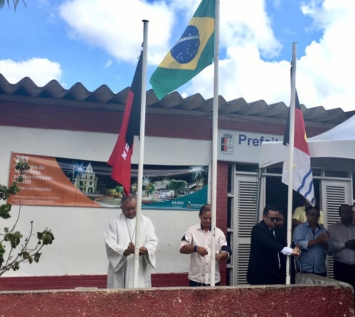 Hasteamento das bandeiras celebra os 57 anos de Jacaraú