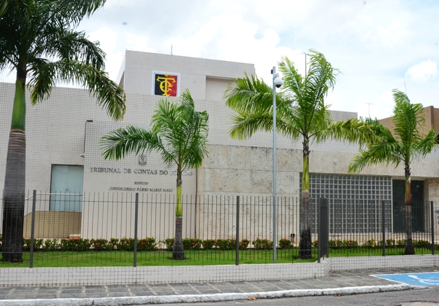 TCE Aprova contas de 2018 da Câmara de Jacaraú