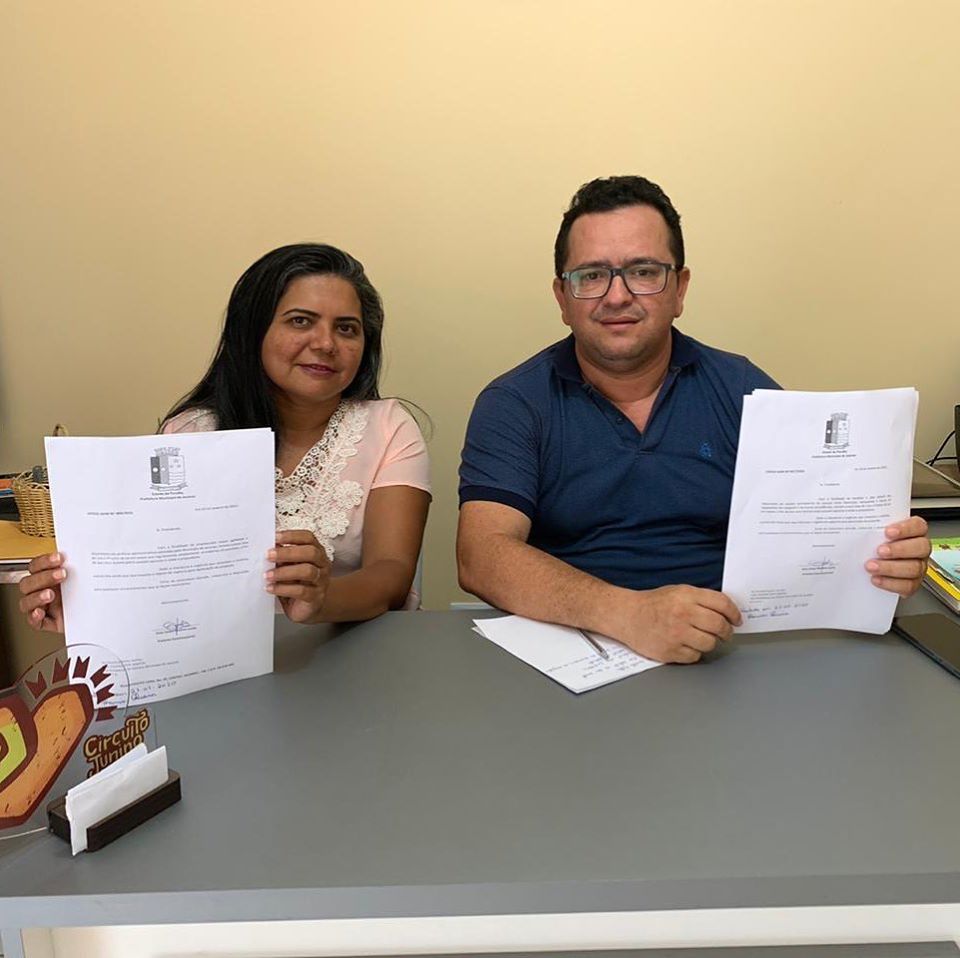 CMJ recebe projeto de lei que reajusta salário dos servidores municipais